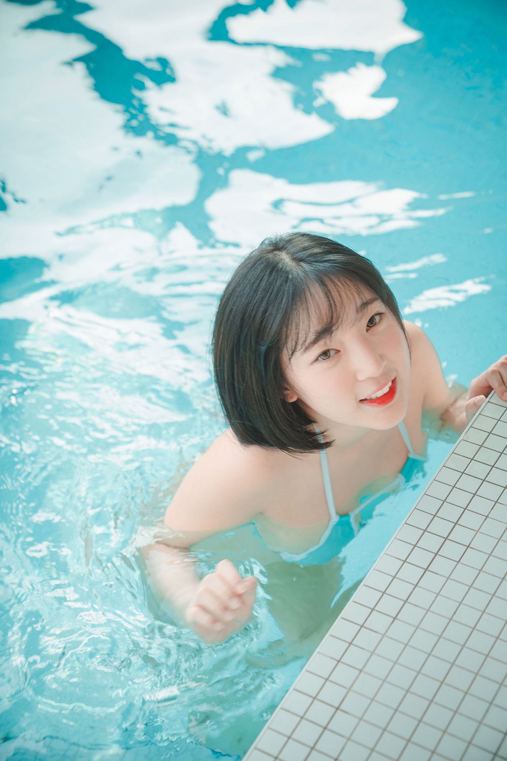 Kangnkyung   ˽Ӱ @ͼ  Poolside/63P [ϺDJAWAд] 1ҳ 